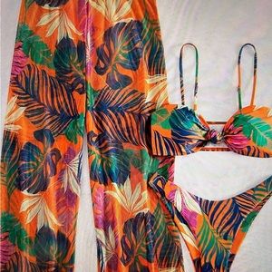 NEW with tags! Love it ! Swimsuit with matching pants